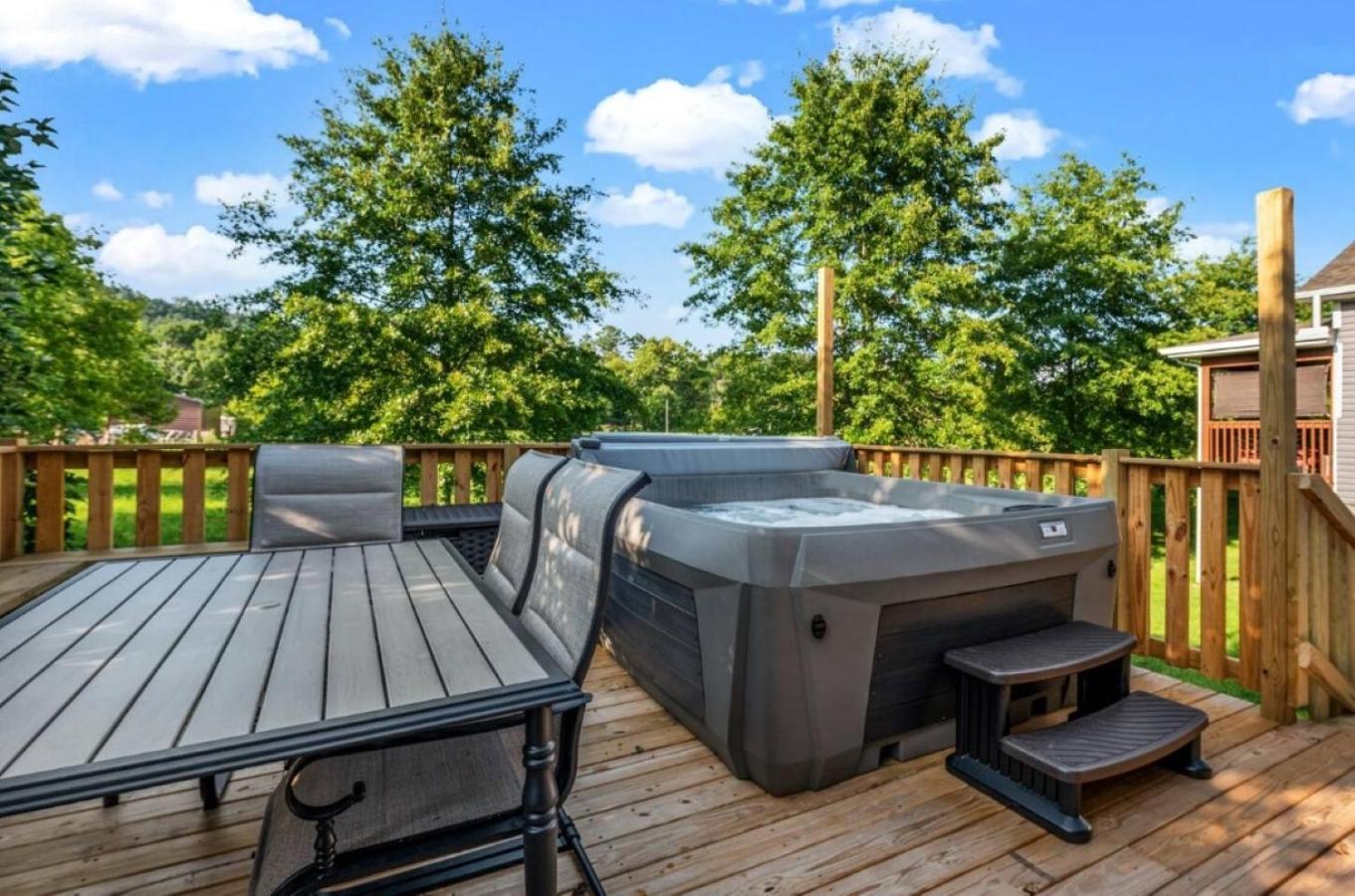 Creekside Cottage*Hot Tub*Entire Home-Pigeon Forge Exterior foto